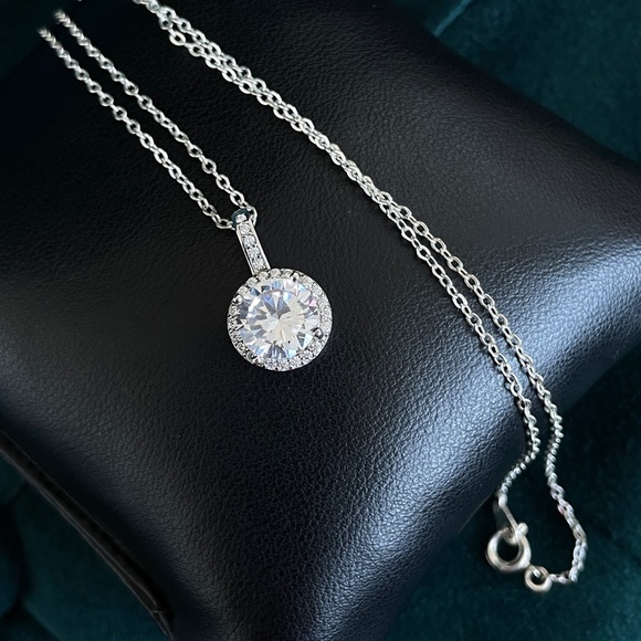 Diamond Sterling Silver Cubic Zirconia Necklace. - Picture 3 of 5